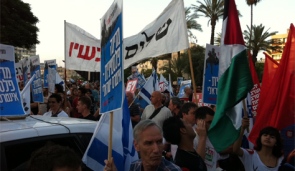 Leftist march in Tel Aviv June 4, 2011 (Nir Keidar)